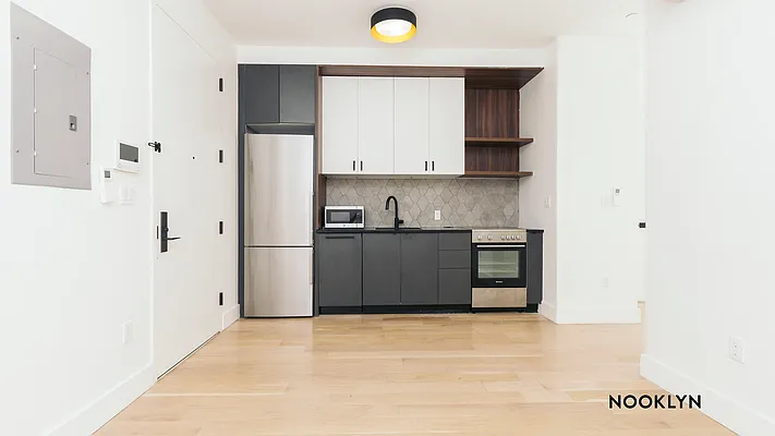 Rented by Nooklyn NYC LLC | media 2