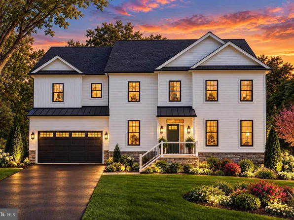 1353 Yorktown Rd, Annapolis, MD 21409