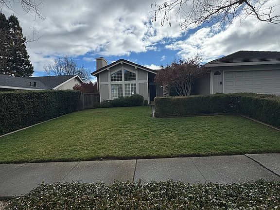 2nd image of 3347 Brittany Cir