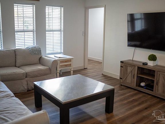 2nd image of 2955 Ranchette Sq