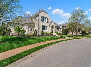 22 Middleton Park Ln, Nashville, TN 37215
