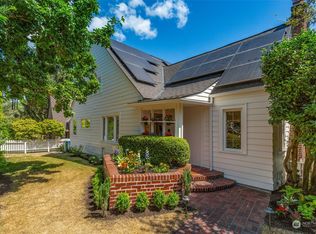 1502 39th Ave E, Seattle, WA 98112