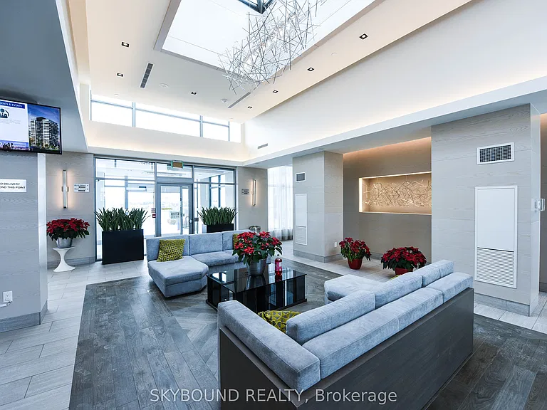4655 Glen Erin Dr #210 — Photo 34