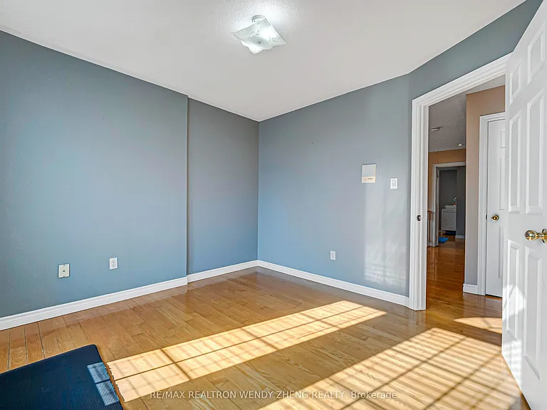 1507 Clearbrook Dr — Photo 36