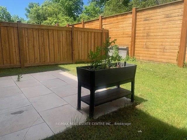 46 Windtree Way — Photo 3