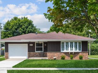 1150 Cherry Ln, Sheboygan, WI 53081