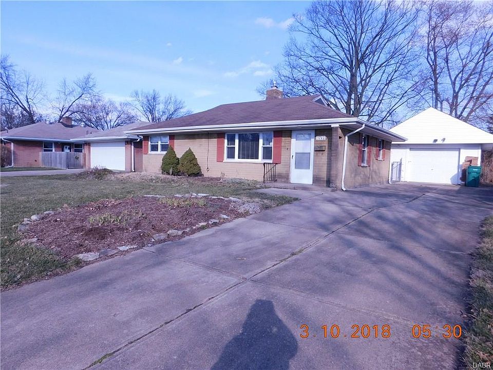1st image of 3740 Kingswood Dr