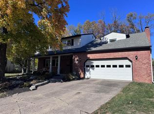 1016 Amberly Pl, Columbus, OH 43220