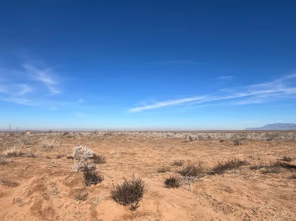 4 High Rd, Los Lunas, NM 87031