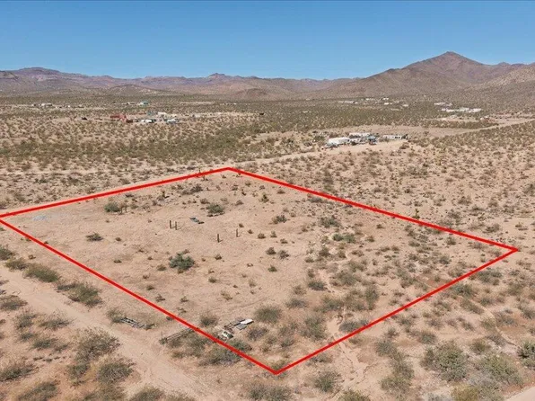 339-09-113 Jurassic Dr, Golden Valley, AZ 86413