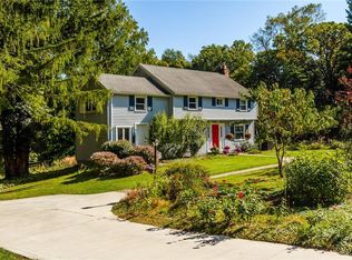 160 Landing Rd N, Rochester, NY 14625