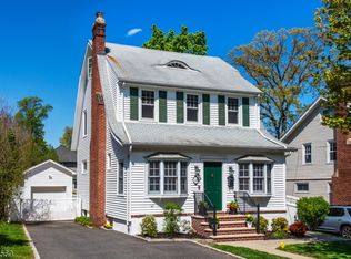 50 Morningside Rd, Verona, NJ 07044