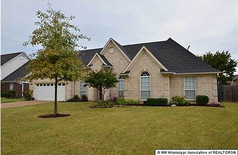 1st image of 2690 Greencliff Dr