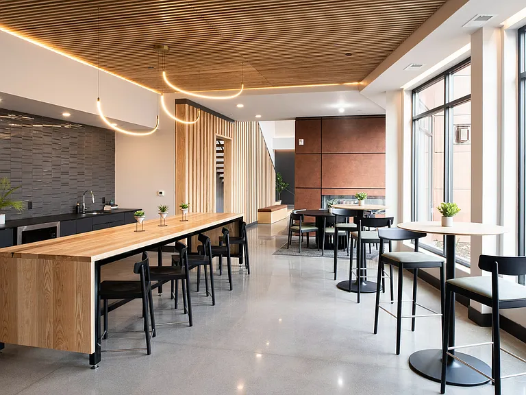 Akin Apartments — Photo 7