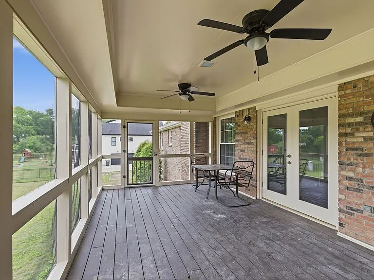 213 Rising Sun Ln — Photo 4