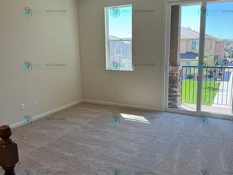 1011 Middle Gate Rd — Photo 9