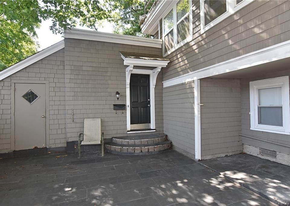 1st image of 7 Ogden Ave