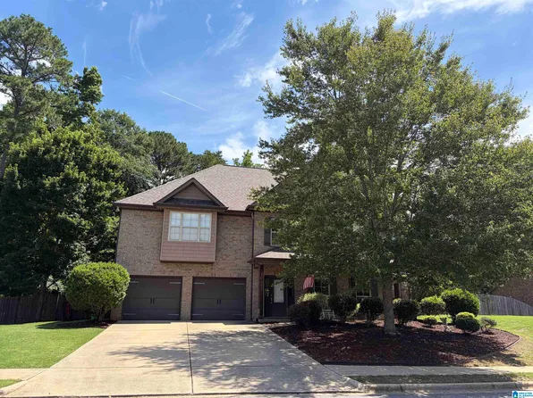 639 Southern Trace Pkwy, Leeds, AL 35094