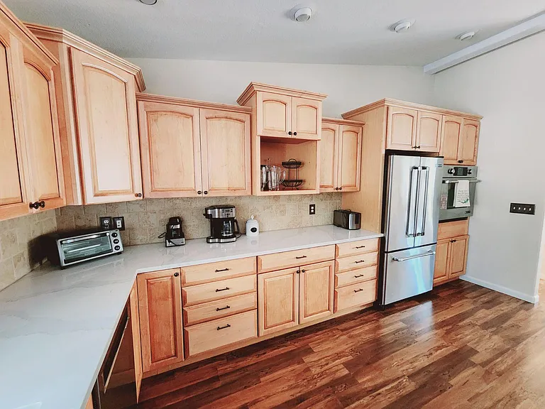 E Woodland Dr — Photo 15