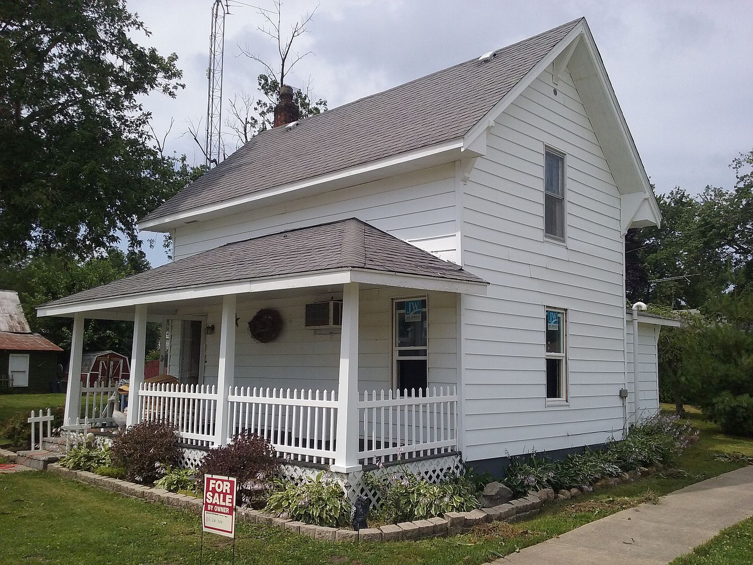 109 N Adams St, Martinton, IL 60951 Zillow