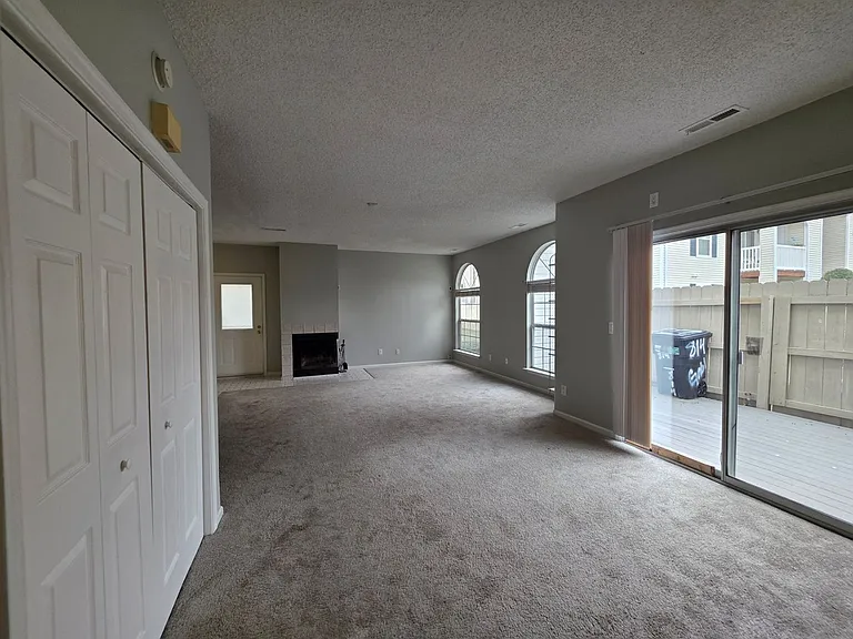 814 Gable Way — Photo 5
