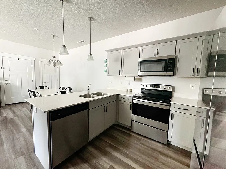 1423 N 3830 W #102 — Photo 3