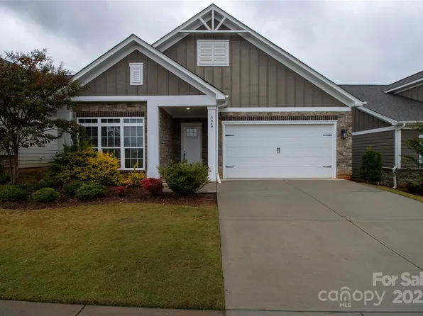 6642 Star Dr, Sherrills Ford, NC 28673