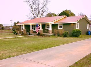 302 Arcadia St SW, Hartselle, AL 35640