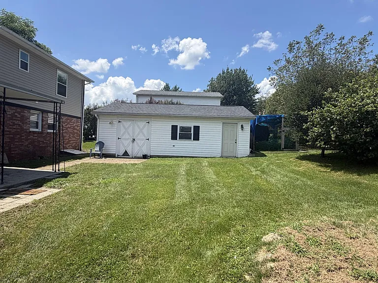 721 Wayland Dr — Photo 37
