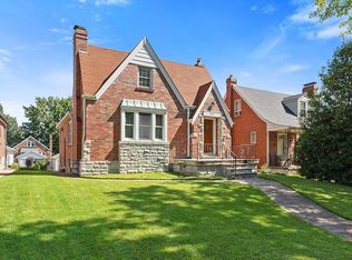 6541 Pernod Ave, Saint Louis, MO