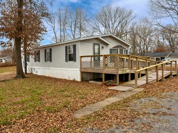 405 Colp St, Colp, IL 62921