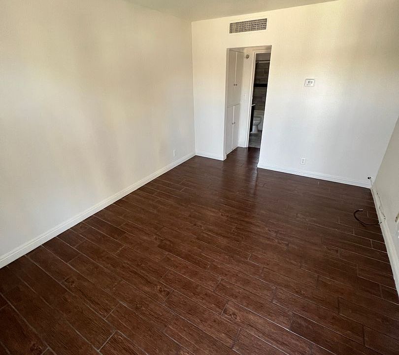 1st image of 2636 Lynnwood St APT 7