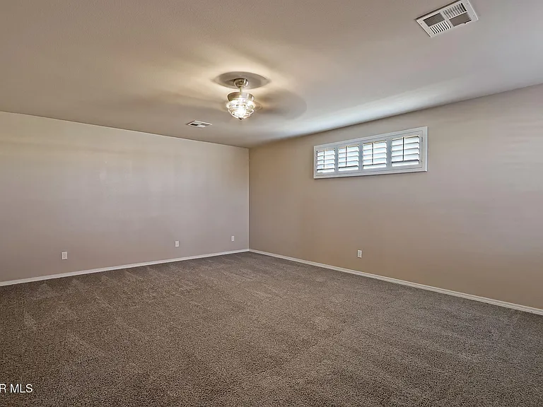 3921 Desert Dunes Dr — Photo 31