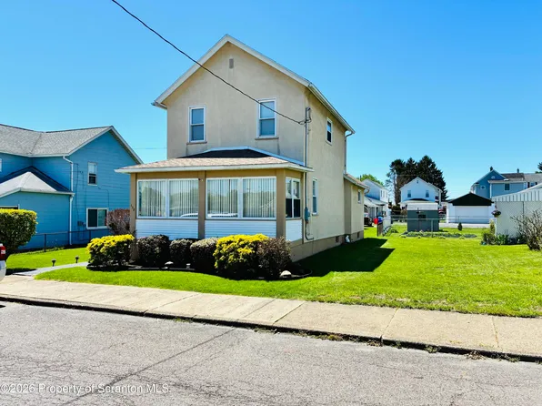 138 E Grace St, Old Forge, PA 18518