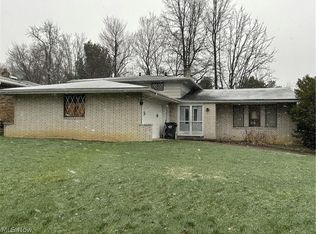 7809 York Rd, Parma, OH 44130