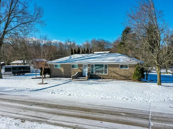 39151 Wanda Ave, Sterling Heights, MI 48313