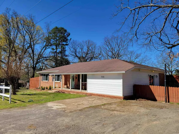 755 N Ash St, Perryville, AR 72126