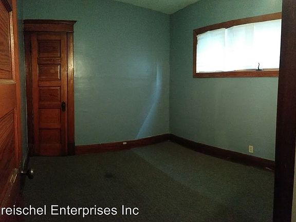 5th image of 28 Dismonda St #1