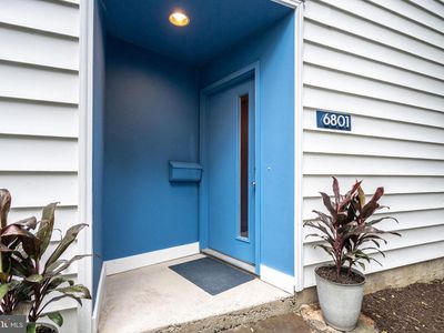 6801 Cavalier Trl, Falls Church, VA, 22042