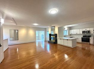 424-426 Broadway #D, Rochester, NY 14607