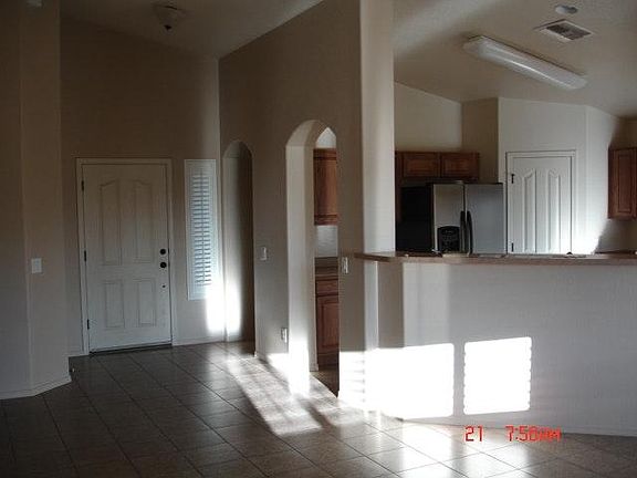 Looking to kitchen/front door