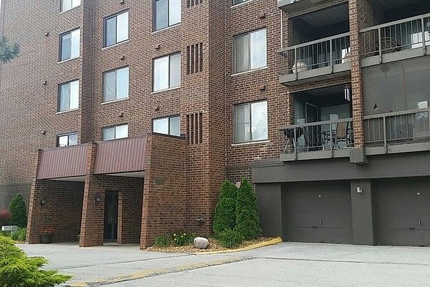 1st image of 400 Park Ave APT 330