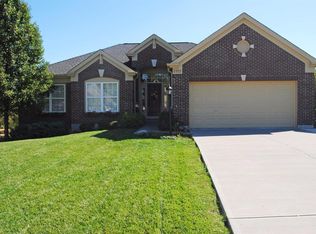 2312 Oakview Ct, Hebron, KY 41048