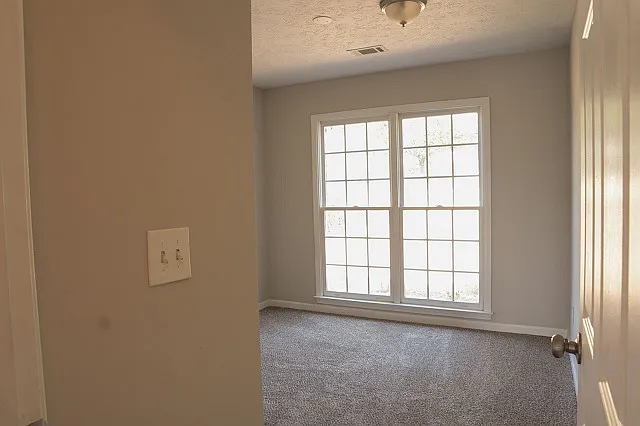 54 Lee Road 2095 — Photo 6