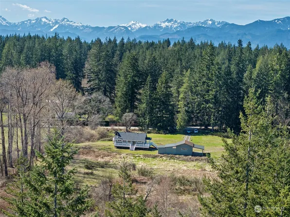 1700 Peter Hagen Road NW, Seabeck, WA 98380
