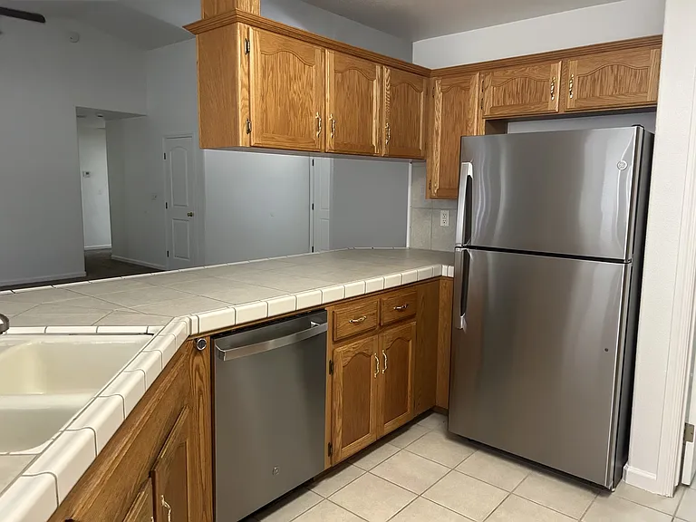 2120 Freedom St — Photo 7