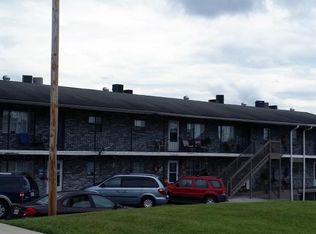 110 Lyon St APT 305, Mc Minnville, TN 37110