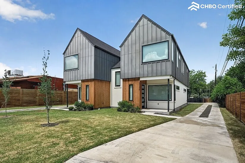Austin Furnished Townhouse — Photo 3