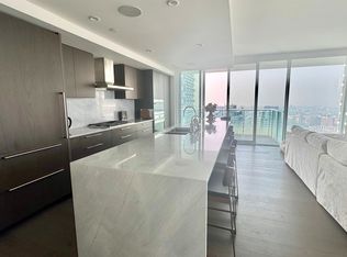 1335 Howe St #3004, Vancouver, BC V6Z0H1
