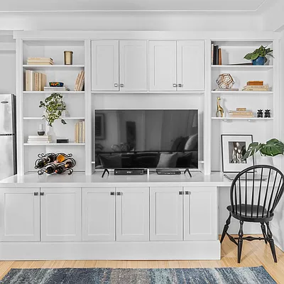 Sold by Compass | media 2